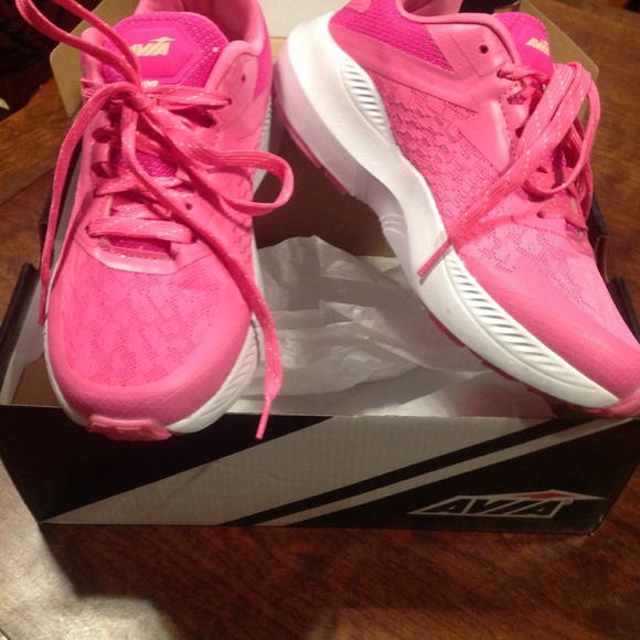 Brand new avia tennis/ running sneaker - Picture 1 of 5